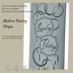 Pantry-Laundry-obscure-door