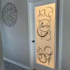 Laundry-Modern-Plaque-2022-light-on