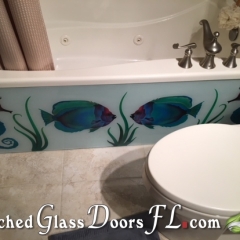 Tropical-fish-on-tub-installed